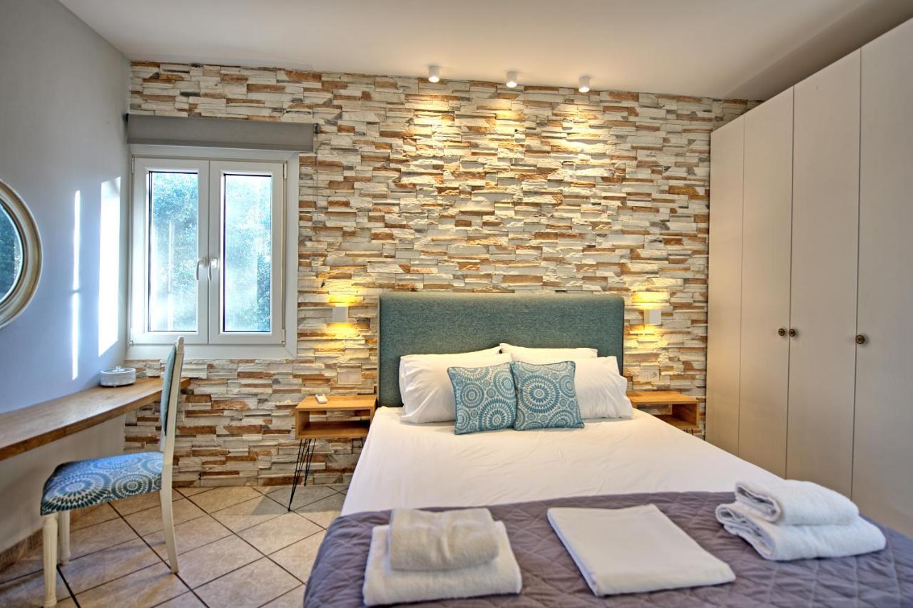 Beachfront Villa Seasun By Posarellivillas Agios Spyridon  Екстериор снимка